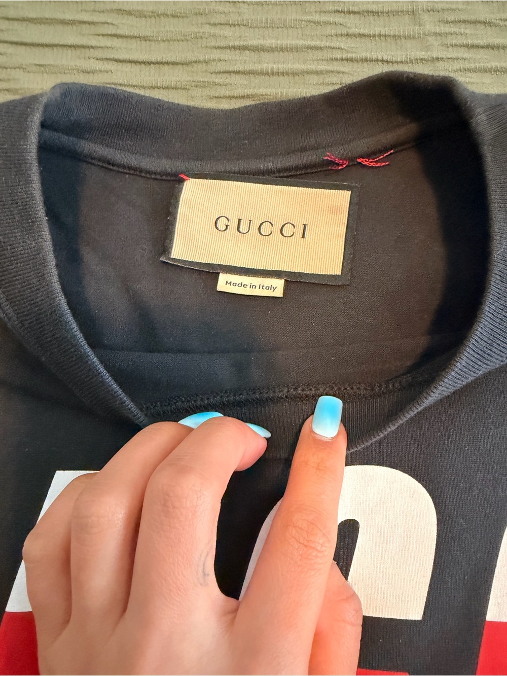 Gucci Black Tee with Red and White Slashed Logo - Picture 2 of 2